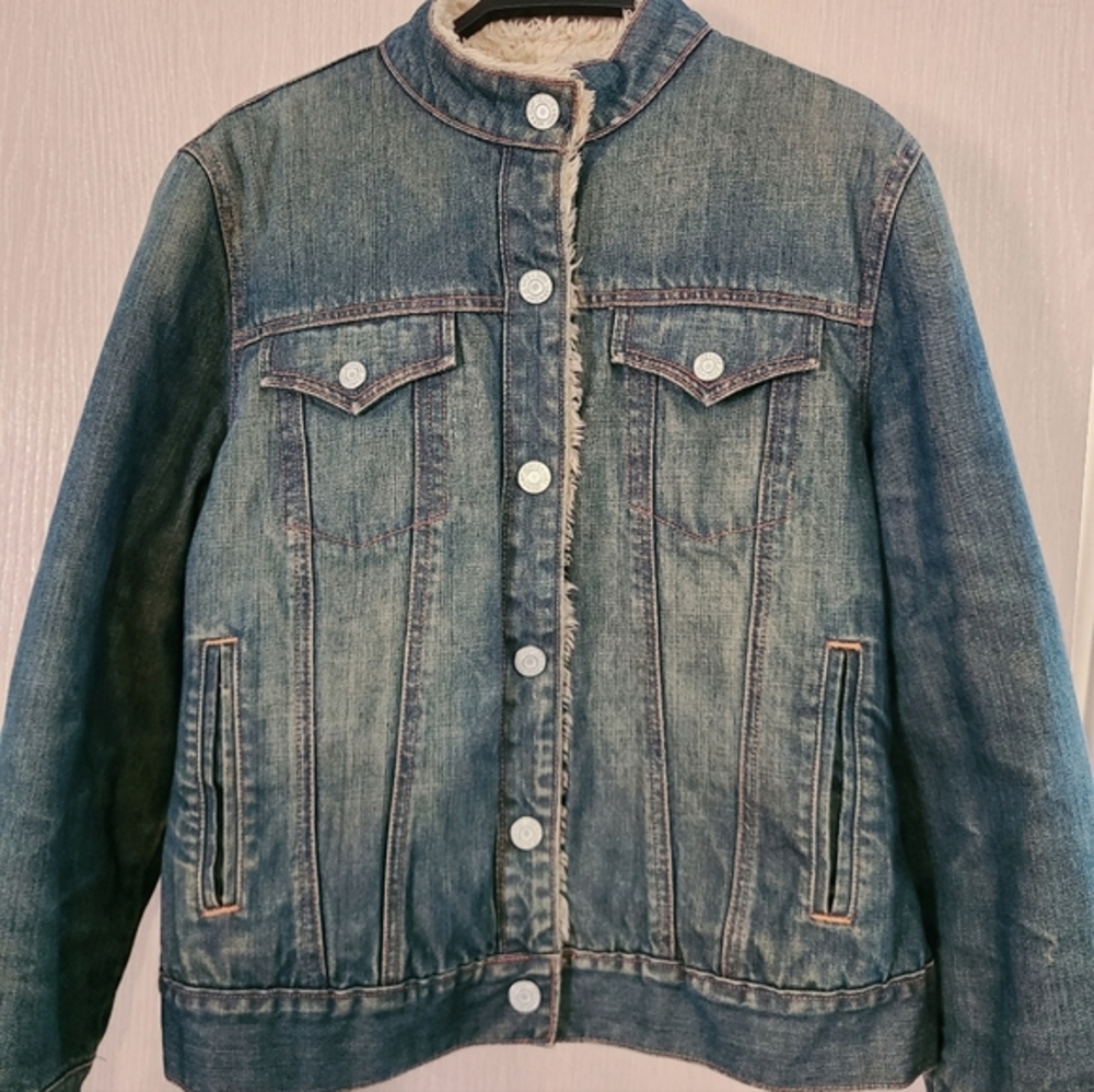 Vintage Y2K GAP Faux Fur Lined Jean Jacket